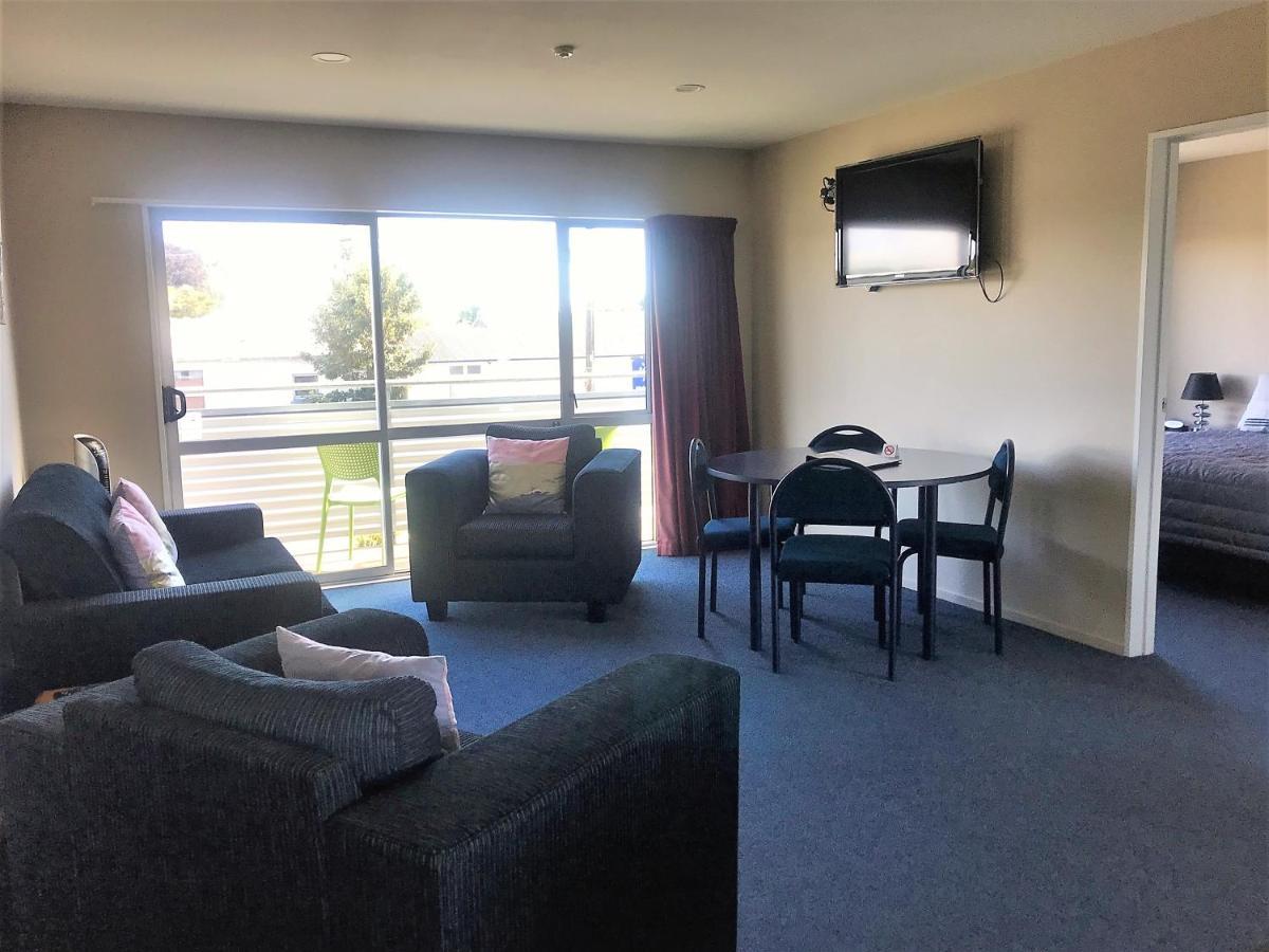 Phoenix Motels Temuka Exterior foto