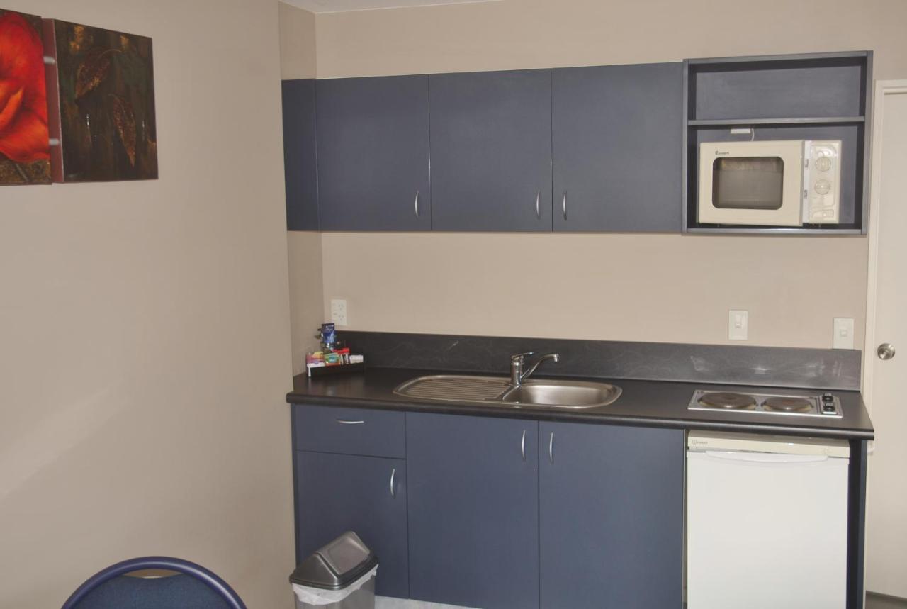 Phoenix Motels Temuka Exterior foto